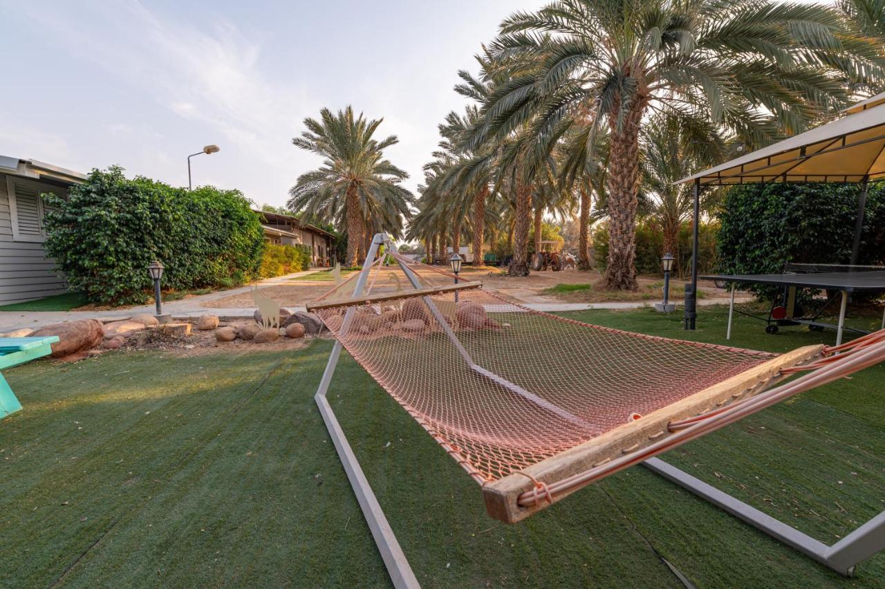 רגע ערבה Villa ‘‘En Yahav Exterior foto