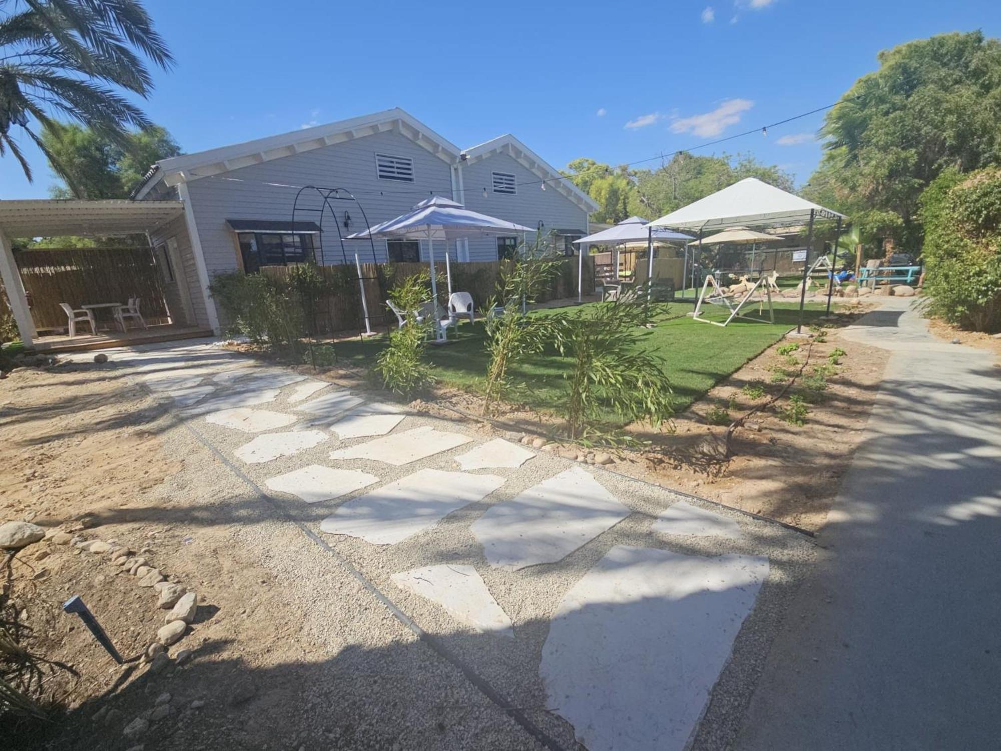 רגע ערבה Villa ‘‘En Yahav Exterior foto